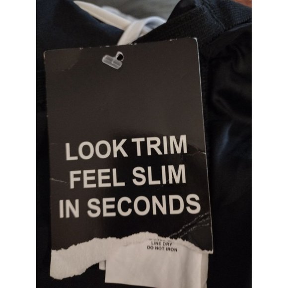 Trimshaper Black Womens Size 12 Ruched Sides Swim Top‎ New with Tags - Picture 7 of 9